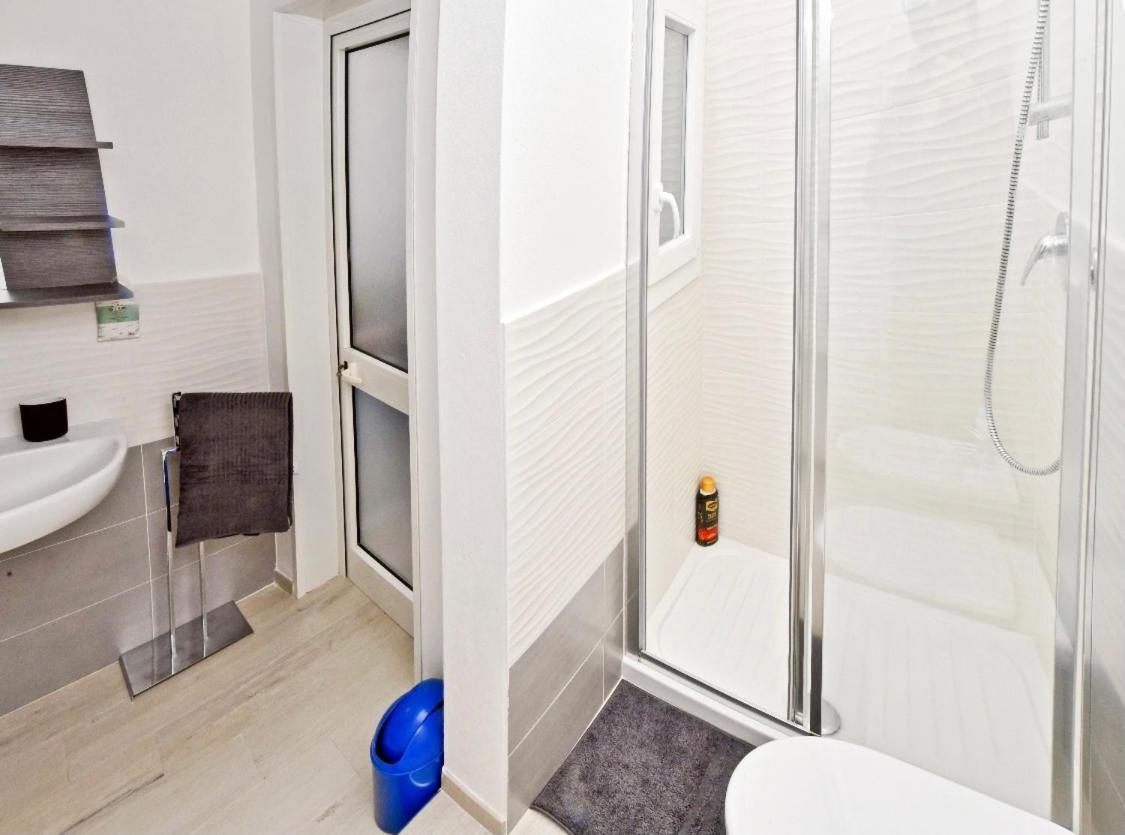 Borgo 98 Guest House Matrimoniale Con Bagno Privato Livorno Luaran gambar